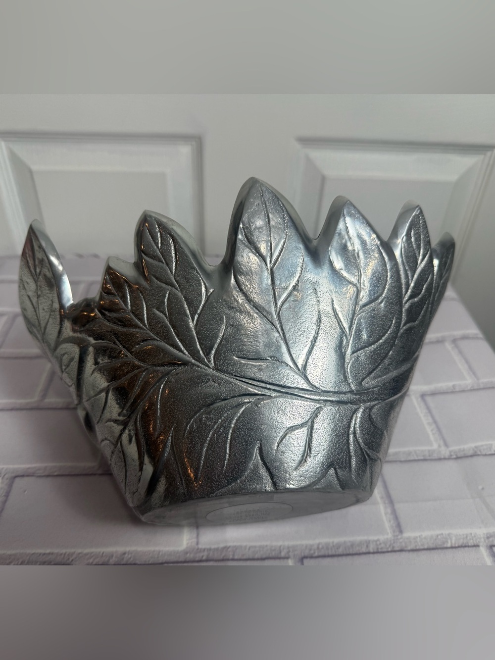 Pottery Barn Barona Silver Leaf Bowl Decorative Centerpiece 11” - Picture 12 of 13
